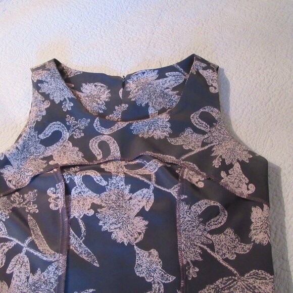 Ladies Maxi Sleeveless Wrap Dress - Picture 10 of 10